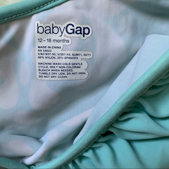 BABY GAP | One Piece Bathing Suit - Picture 4 of 5